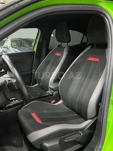 Opel Mokka 2023, 9,870 km - 1.2 l - Bakı