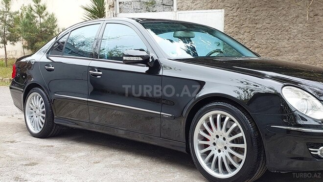 Mercedes E 350 2006, 204,500 km - 3.5 l - Bakı