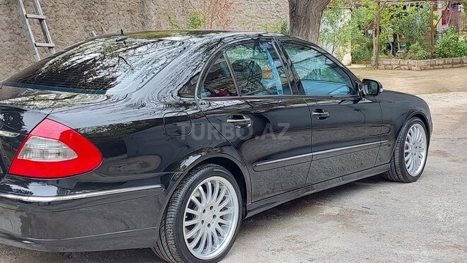 Mercedes E 350 2006, 204,500 km - 3.5 l - Bakı