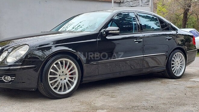 Mercedes E 350 2006, 204,500 km - 3.5 l - Bakı