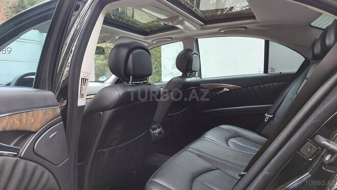 Mercedes E 350 2006, 204,500 km - 3.5 l - Bakı
