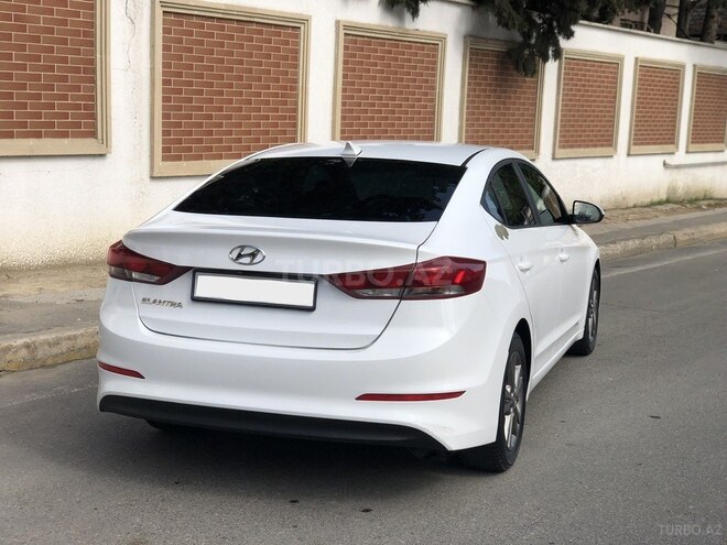 Hyundai Elantra 2017, 96,500 km - 2.0 л - Bakı