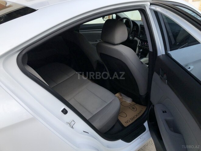 Hyundai Elantra 2017, 96,500 km - 2.0 л - Bakı