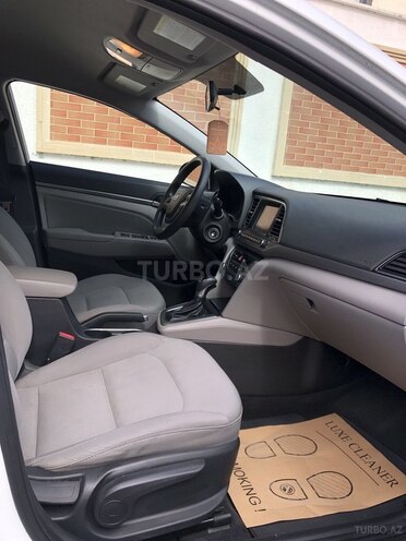 Hyundai Elantra 2017, 96,500 km - 2.0 л - Bakı