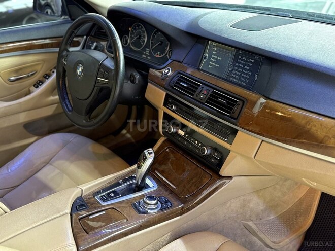 BMW 528 2012, 290,000 km - 2.0 l - Bakı