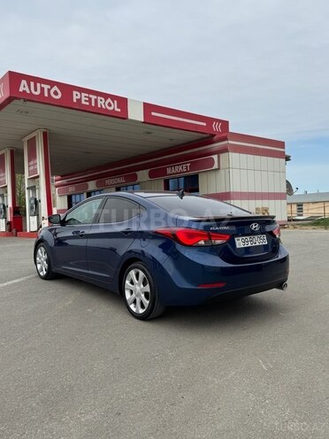 Hyundai Elantra 2015, 118,000 km - 1.8 л - Bakı