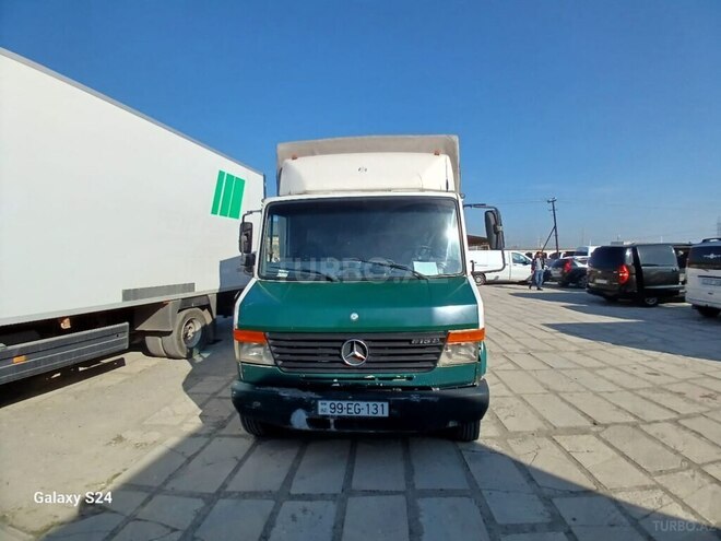 Mercedes Vario 2001, 332,000 km - 4.3 l - Bakı