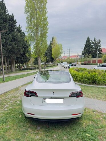 Tesla Model 3 2023, 20,000 km - 0.0 l - Bakı