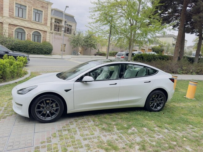 Tesla Model 3 2023, 20,000 km - 0.0 l - Bakı