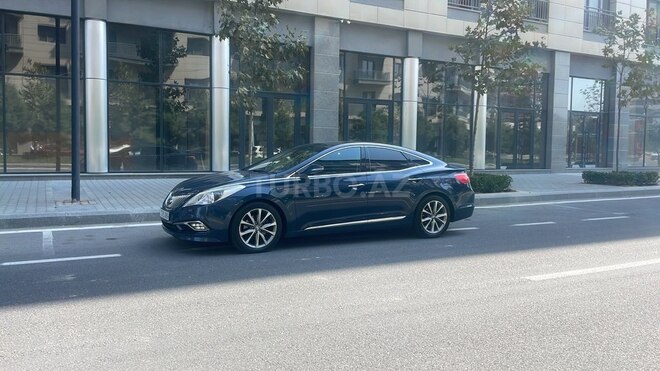 Hyundai Grandeur 2014, 260,978 km - 2.2 л - Bakı