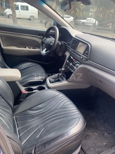 Hyundai Elantra 2020, 137,600 km - 2.0 l - Bakı