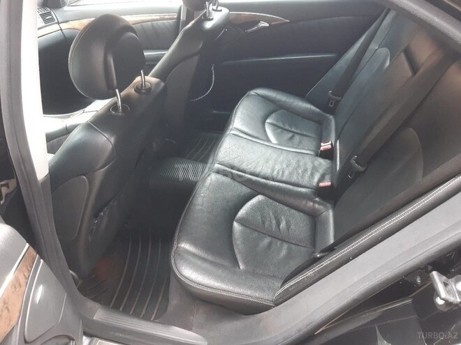 Mercedes E 200 2005, 256,700 km - 1.8 l - Bakı