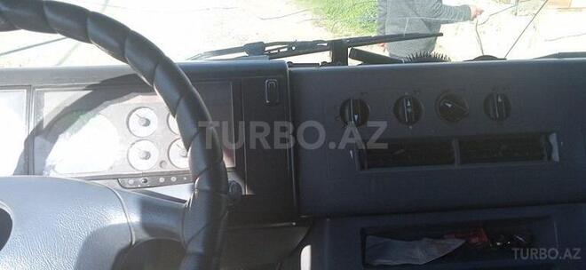 Mercedes Vario 2001, 332,000 km - 4.3 l - Bakı