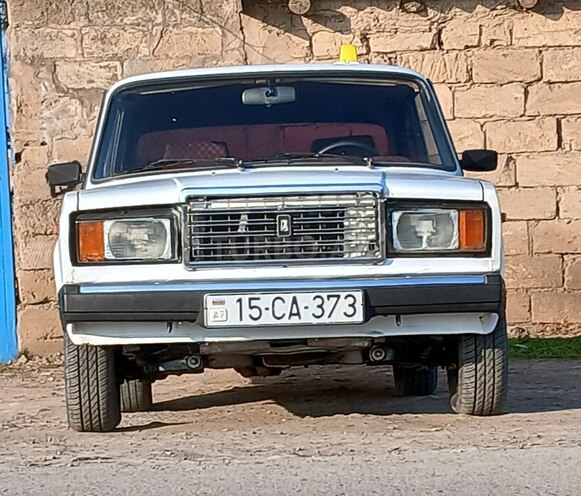 LADA (VAZ) 2107 1998, 25,000 km - 1.6 l - Sabirabad