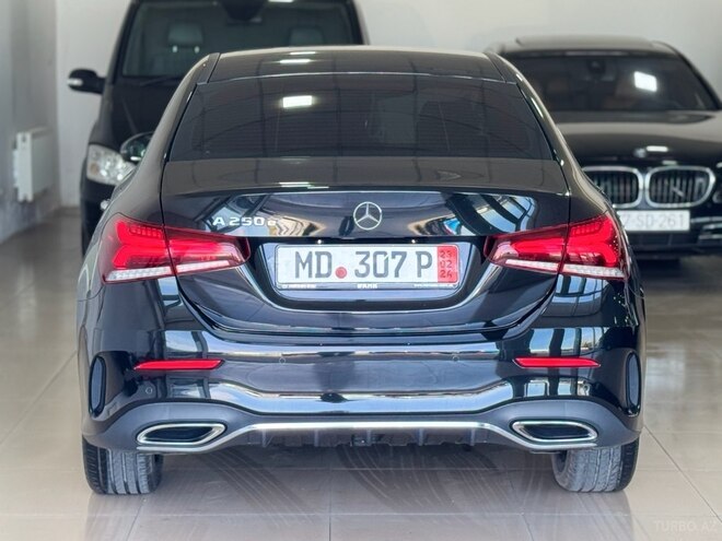Mercedes A 250 e-6