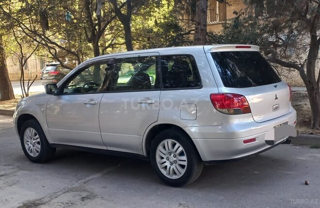 Mitsubishi Airtrek 2001, 350,000 km - 2.0 л - Bakı