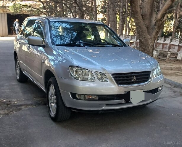 Mitsubishi Airtrek 2001, 350,000 km - 2.0 л - Bakı