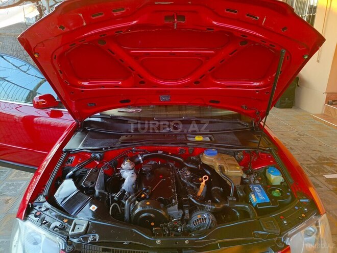 Volkswagen Passat 2002, 295,000 km - 1.9 l - Bərdə