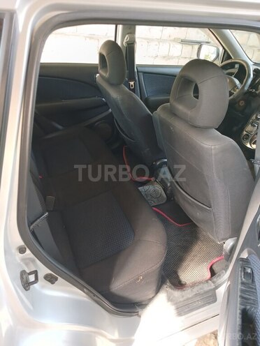 Mitsubishi Airtrek 2002, 329,368 km - 2.0 л - Qusar