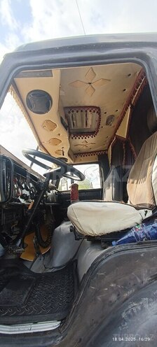 KamAz 5511 1985, 233,454 km - 11.0 l - Qax