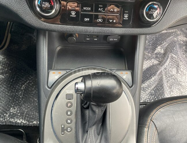 Kia Sportage 2014, 158,800 km - 2.0 l - Bakı