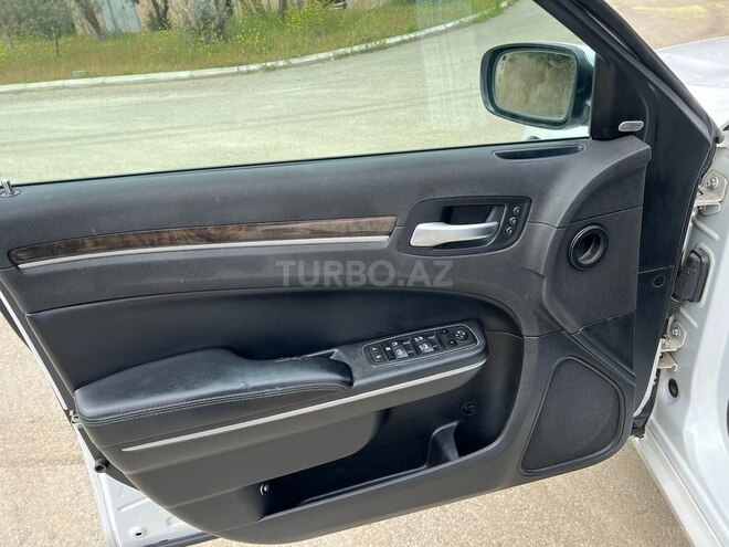 Chrysler 300C 2012, 196,000 km - 3.6 l - Bakı