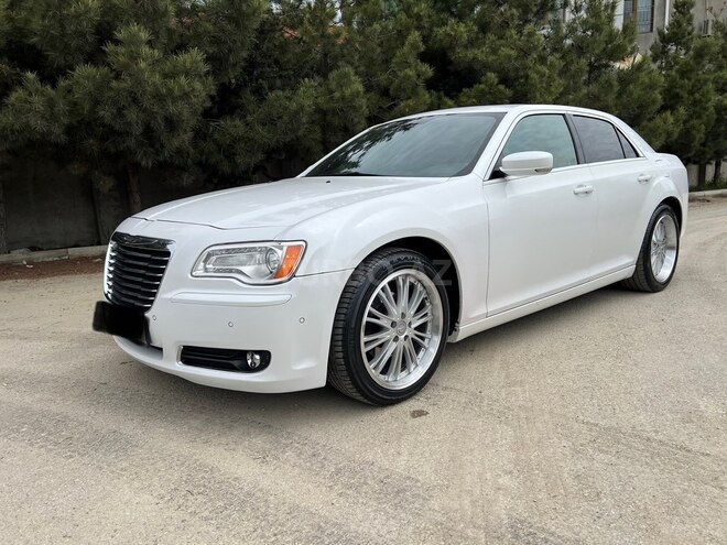 Chrysler 300C 2012, 196,000 km - 3.6 l - Bakı