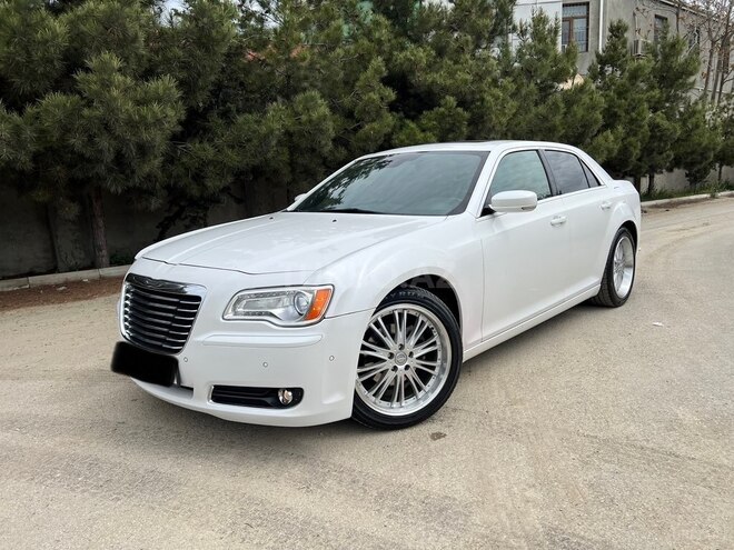 Chrysler 300C 2012, 196,000 km - 3.6 l - Bakı