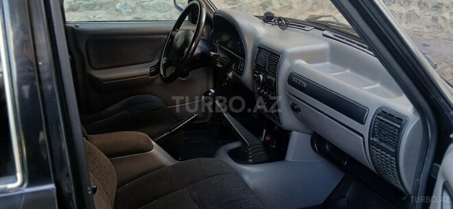 GAZ 3110 2001, 212,000 km - 2.4 l - Bakı