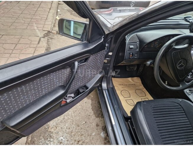 Mercedes C 180 1995, 250,000 km - 1.8 л - Gəncə