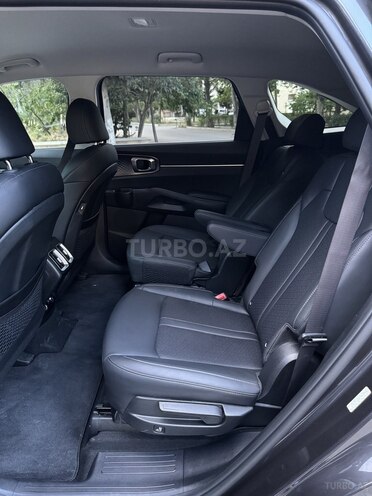 Kia Sorento-10