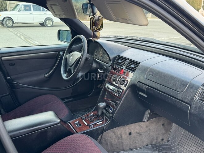 Mercedes C 200 1999, 420,000 km - 2.0 l - Gəncə