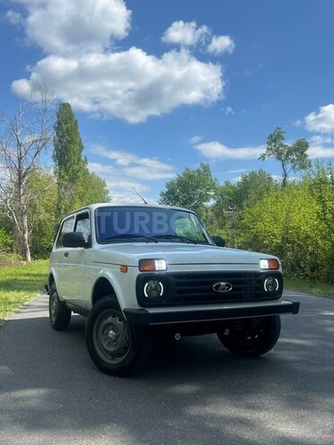LADA (VAZ) Niva 2024, 17,000 km - 1.7 л - Zaqatala