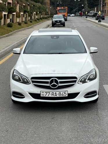Mercedes E 220 d 2013, 212,000 km - 2.2 l - Bakı