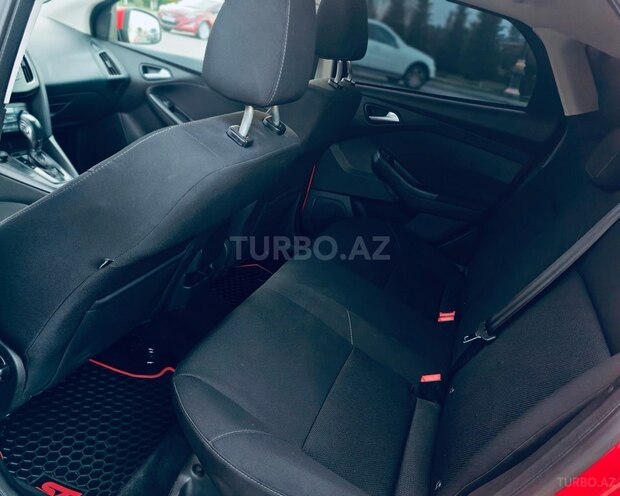 Ford Focus 2015, 110,200 km - 1.6 l - Bakı
