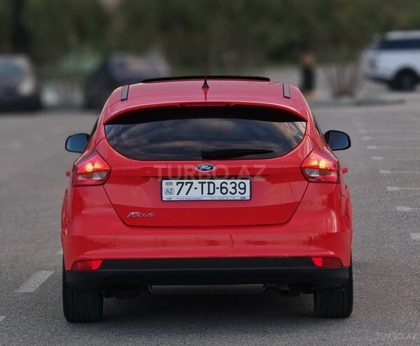 Ford Focus 2015, 110,200 km - 1.6 l - Bakı