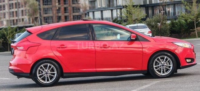 Ford Focus 2015, 110,200 km - 1.6 l - Bakı