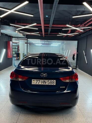 Hyundai Elantra 2013, 180,000 km - 1.8 l - Bakı