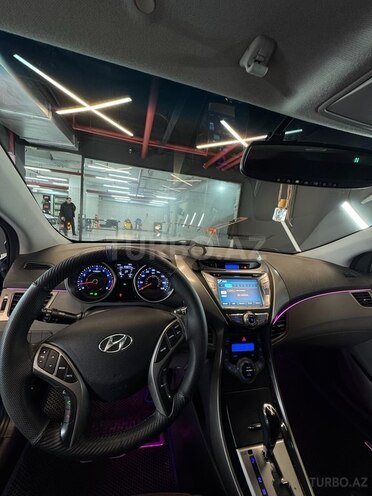 Hyundai Elantra 2013, 180,000 km - 1.8 l - Bakı