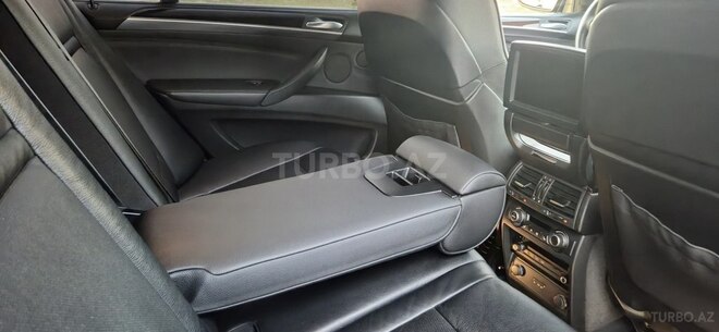 BMW X5 2011, 141,000 km - 4.4 l - Bakı