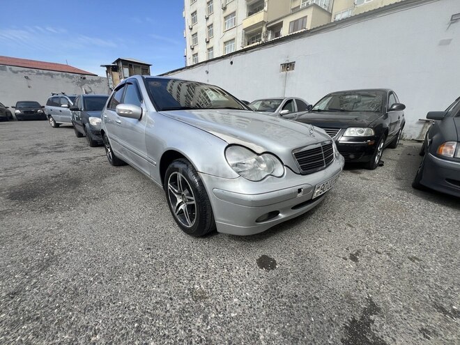 Mercedes C 220 d 2000, 395,959 km - 2.2 l - Bakı