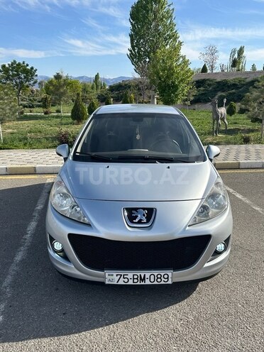 Peugeot 207 2012, 91,600 km - 1.6 l - Naxçıvan