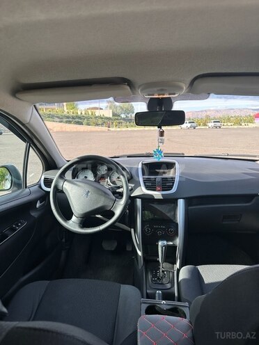 Peugeot 207 2012, 91,600 km - 1.6 l - Naxçıvan