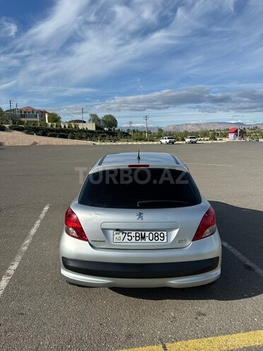 Peugeot 207 2012, 91,600 km - 1.6 l - Naxçıvan