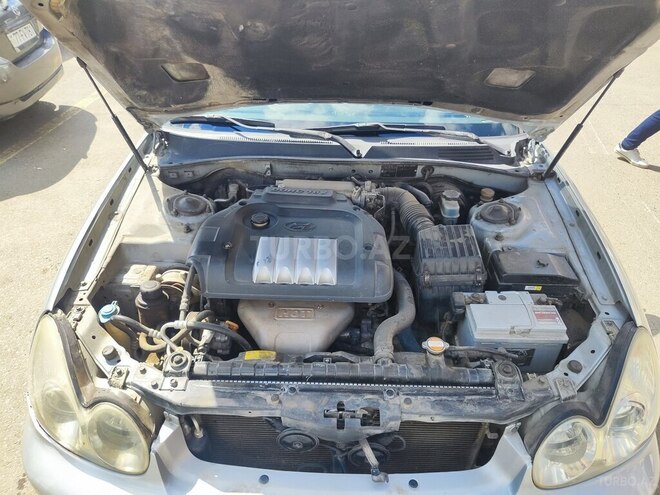 Hyundai Sonata 2003, 377,693 km - 2.0 l - Gəncə