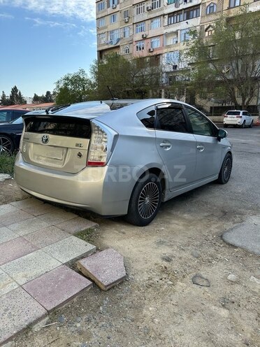 Toyota Prius 2010, 245,000 km - 1.8 l - Bakı