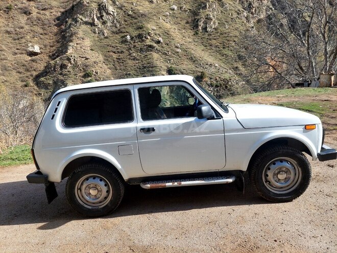 LADA (VAZ) Niva 2015, 89,000 km - 1.7 l - Ordubad