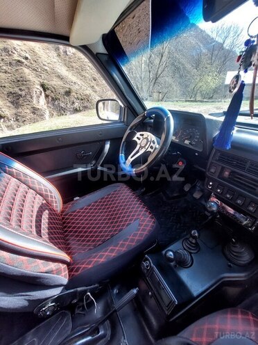 LADA (VAZ) Niva 2015, 89,000 km - 1.7 l - Ordubad