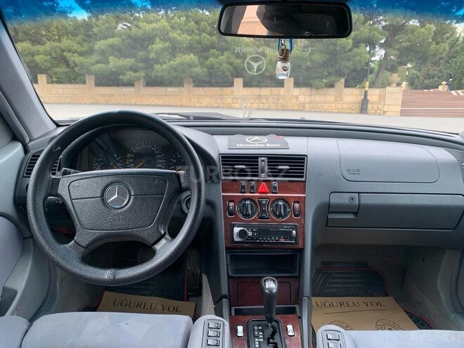 Mercedes C 240 1997, 337,000 km - 2.4 л - Şamaxı