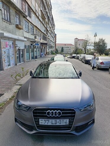 Audi A5 2013, 182,000 km - 2.0 l - Bakı